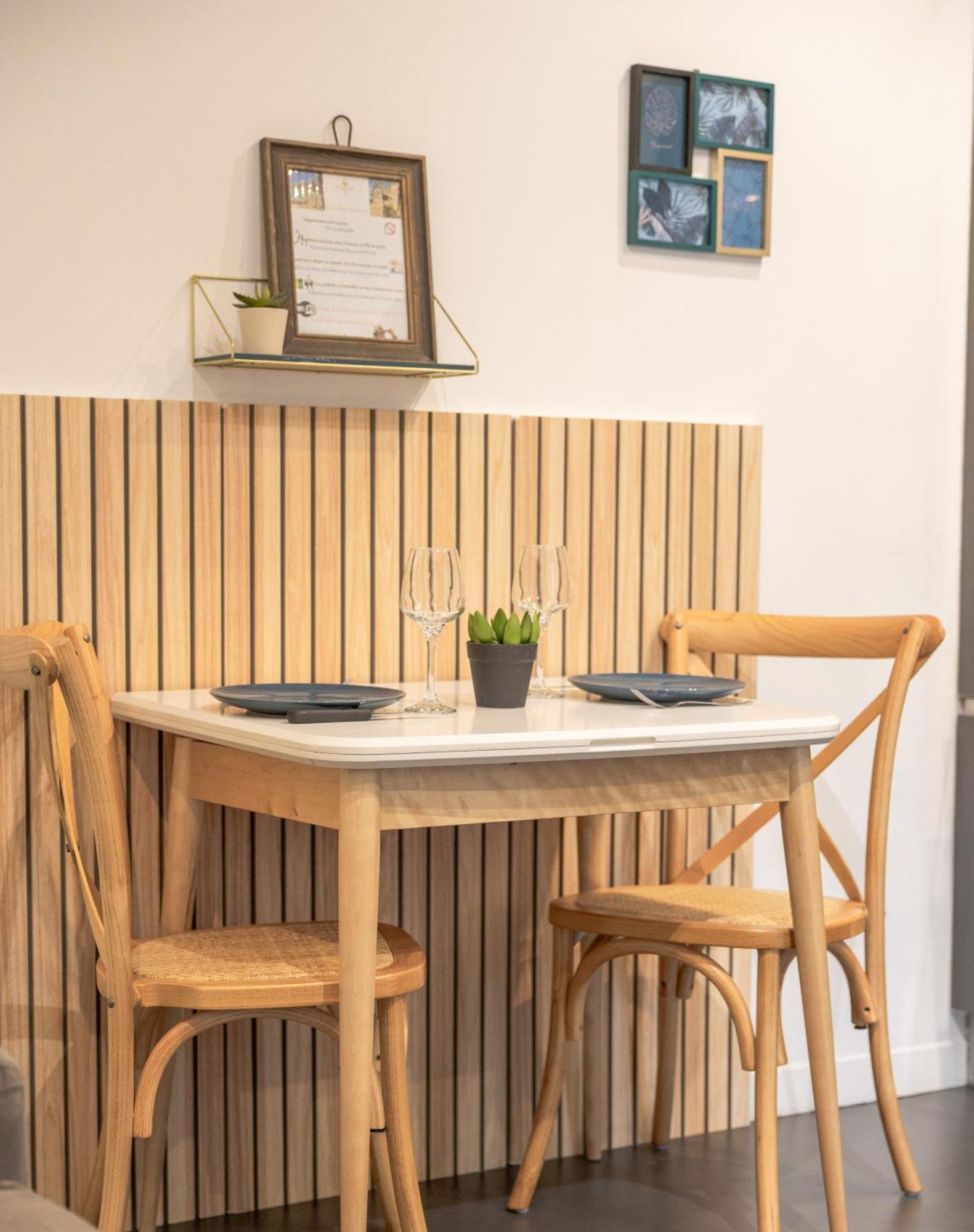 Les Sablettes Apartment Menton Bagian luar foto